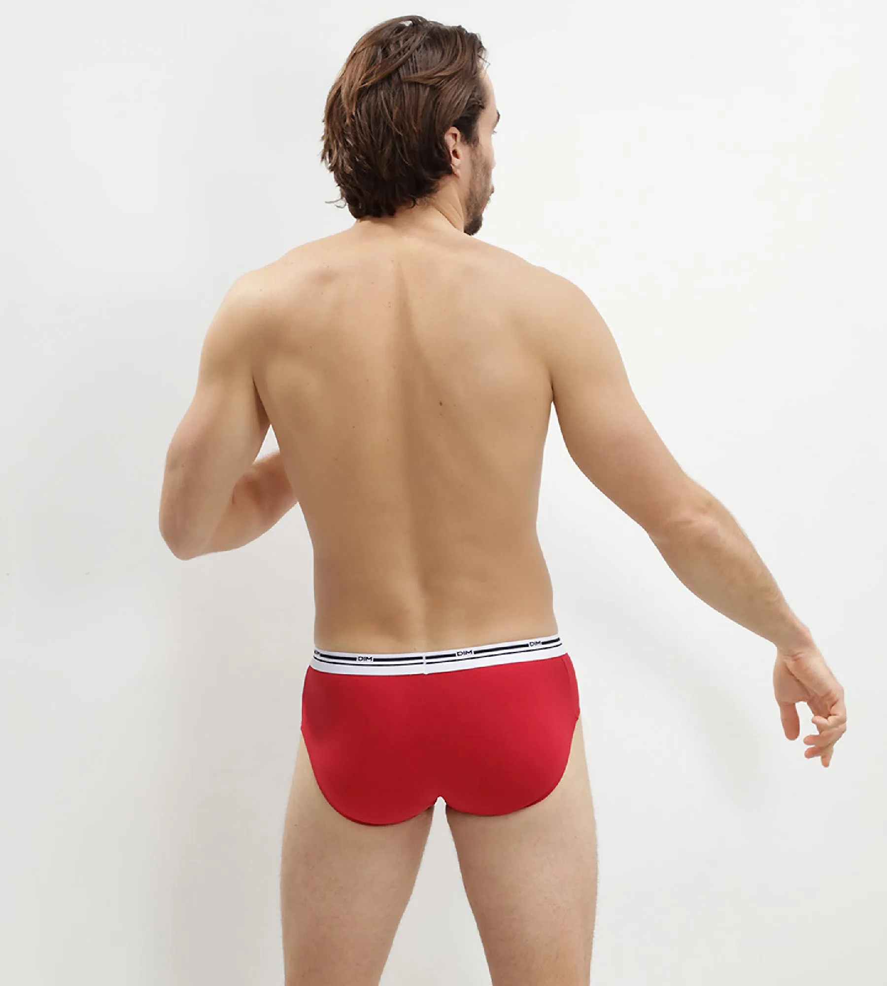 Classic colors 2 pack briefs in denim blue and red with contrast waistband