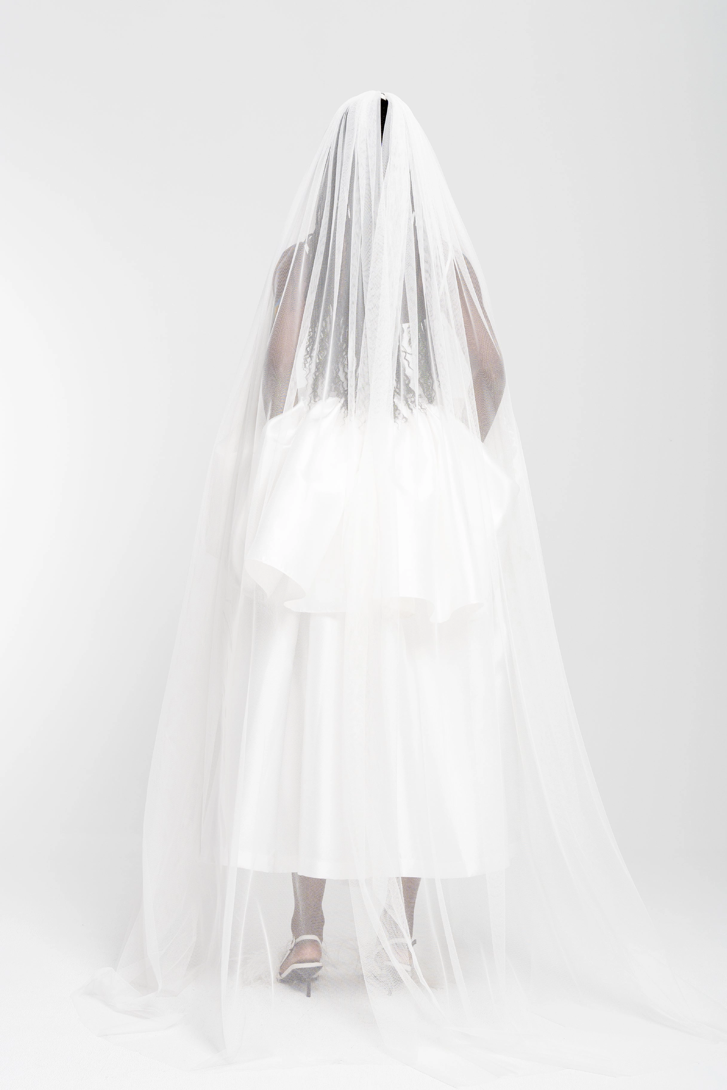 WHITE HIGH WAIST PLEATED FULL SKIRT