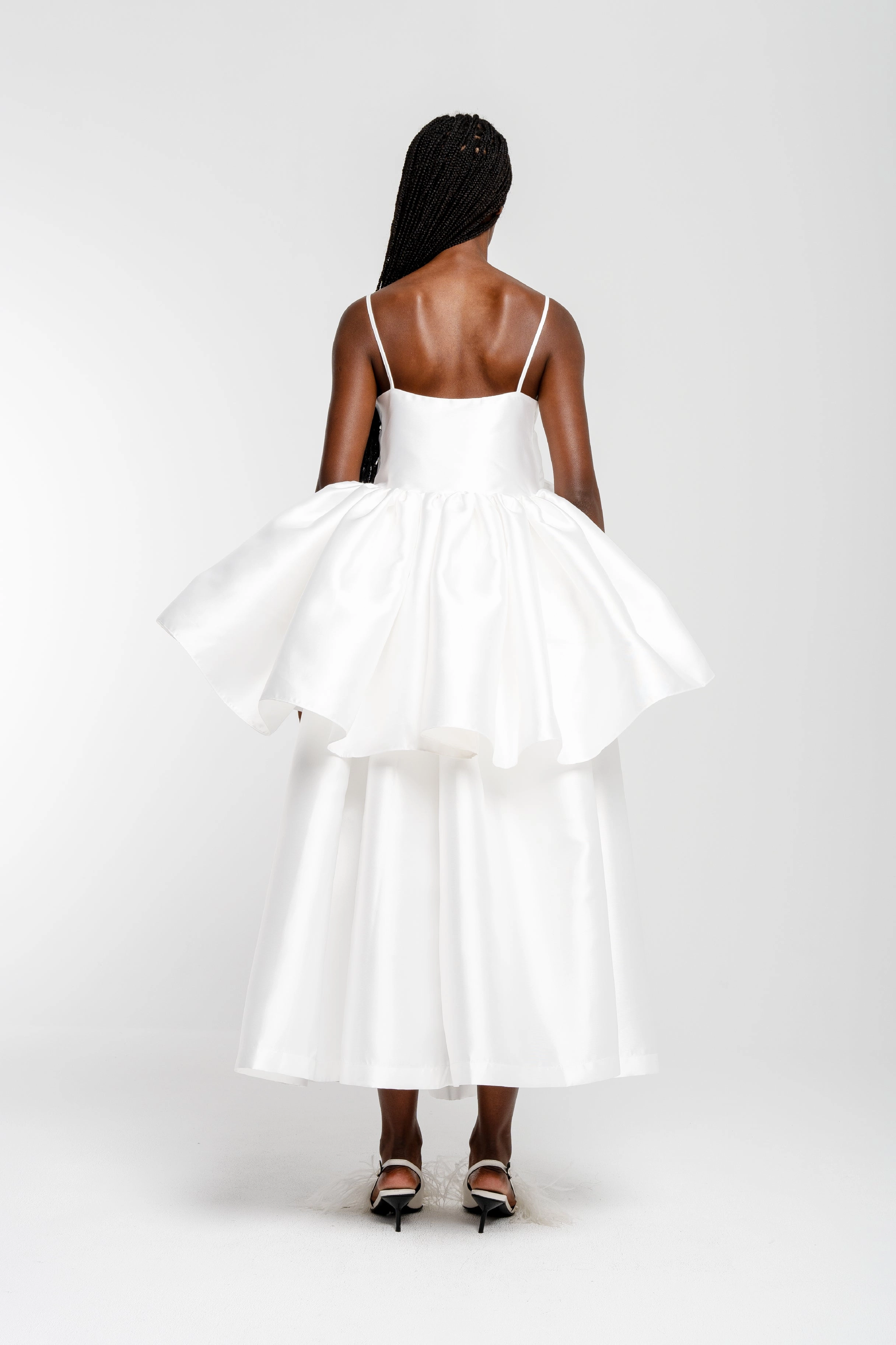 WHITE HIGH WAIST PLEATED FULL SKIRT