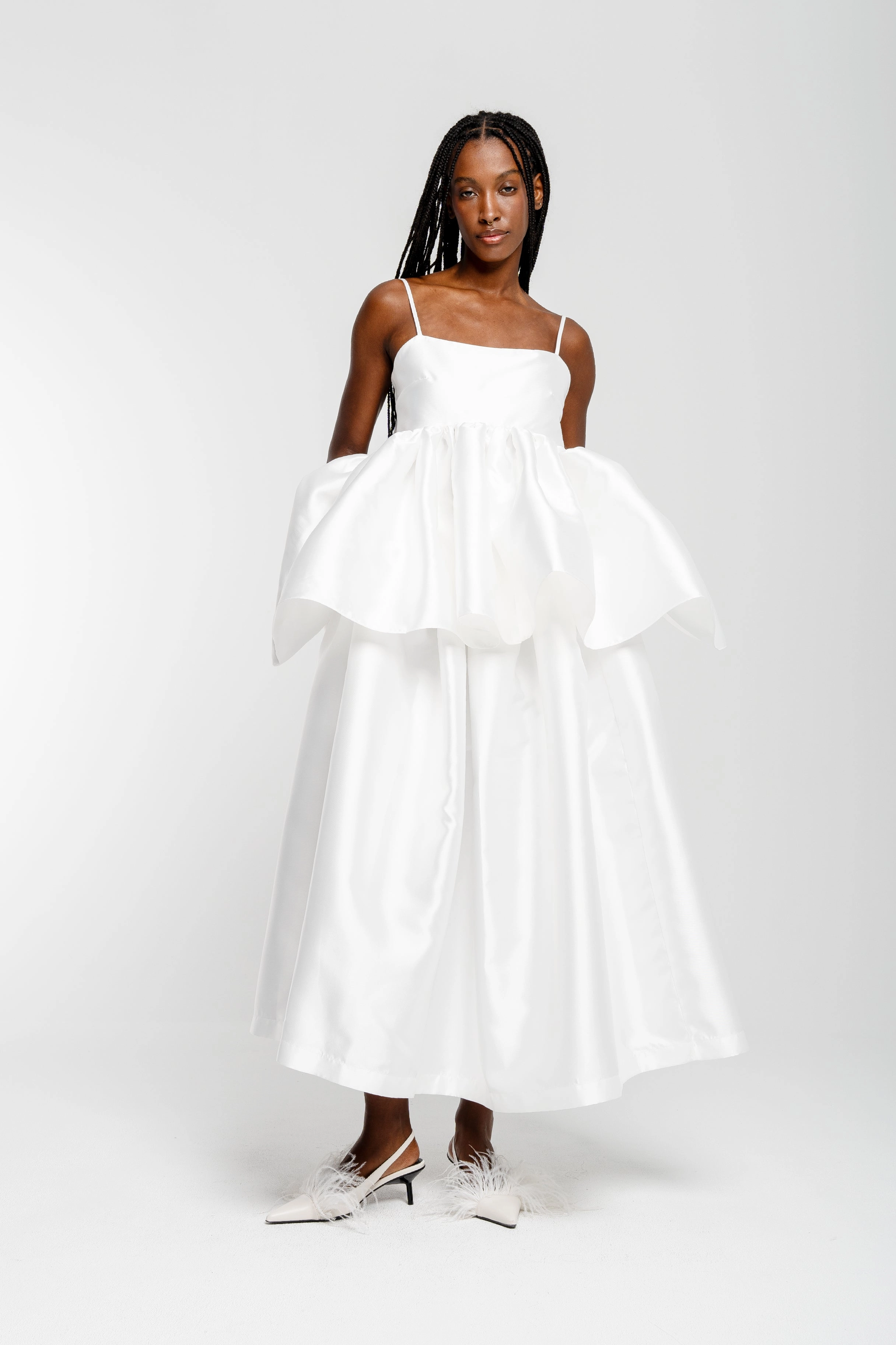 WHITE HIGH WAIST PLEATED FULL SKIRT