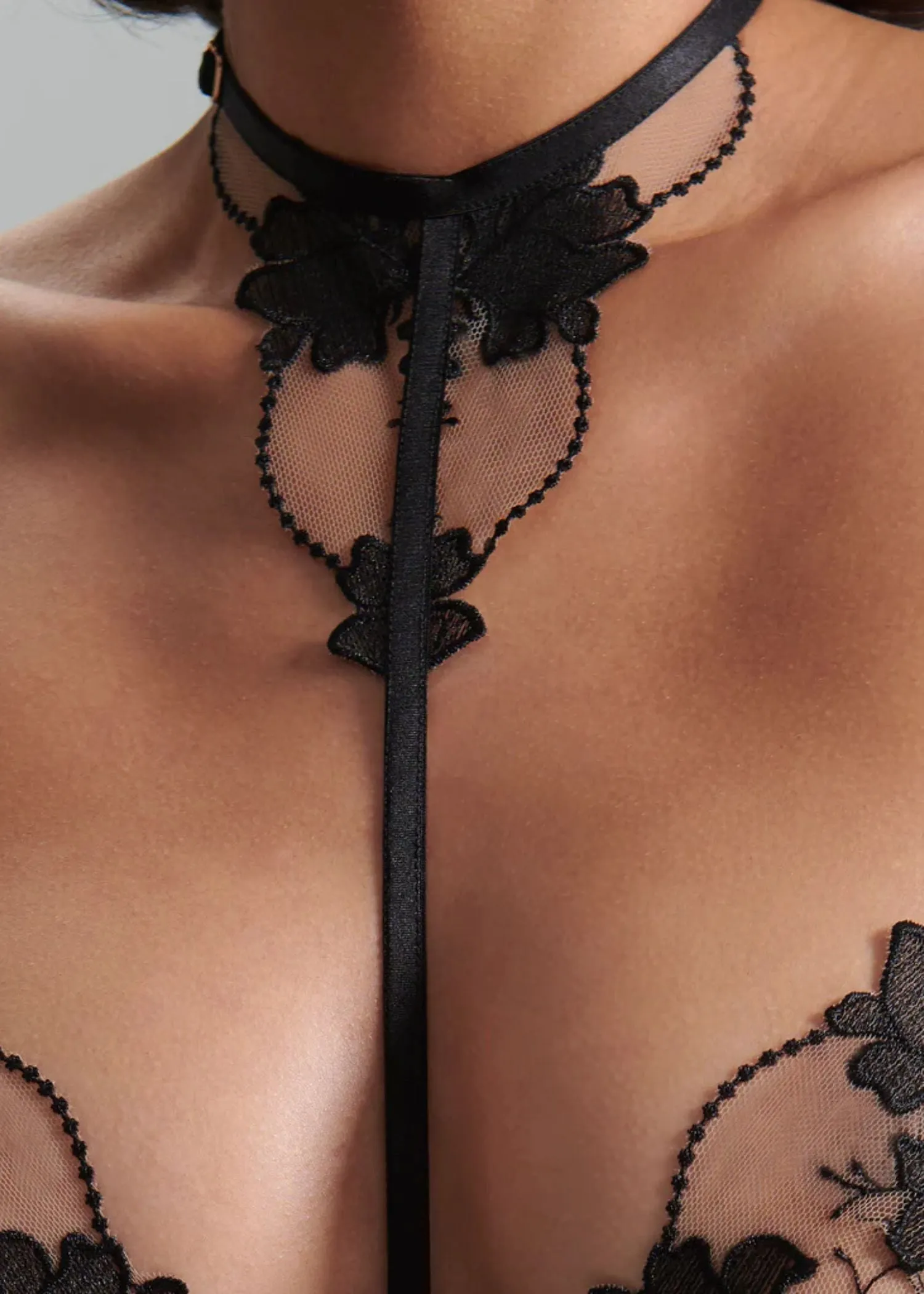 Yvette Harness (Black/Sheer)